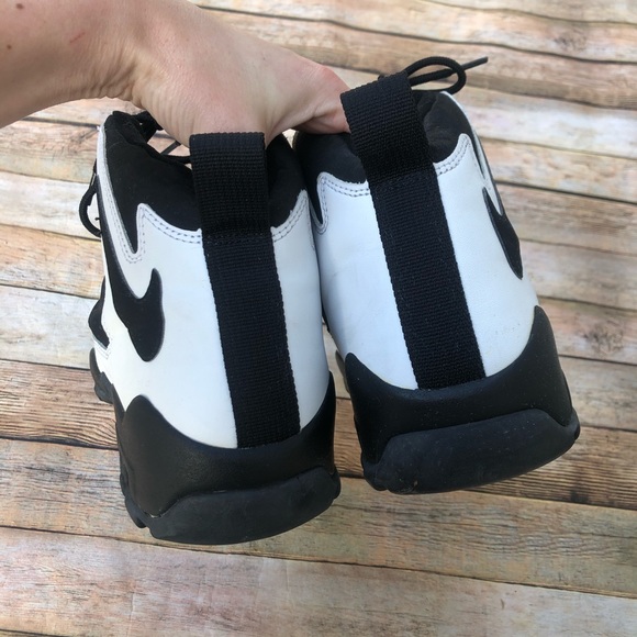 Nike Air Darwin High Dennis Rodman Sneakers - Picture 4 of 8